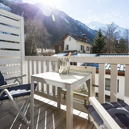 Sauberands 18 - Year