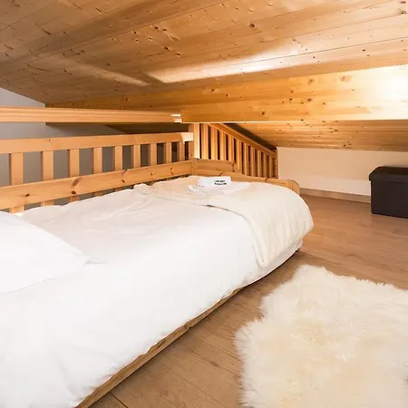 Sauberands 18 - Year Apartman *